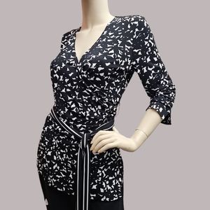 Women's wrap, Stretchy Top